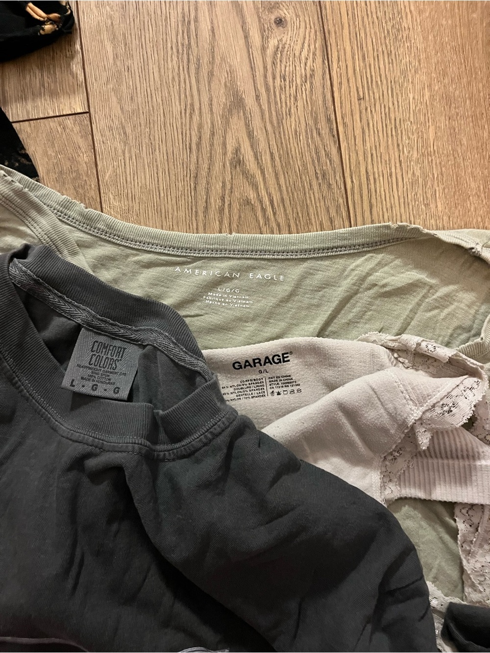 Top bundle - Picture 2 of 2